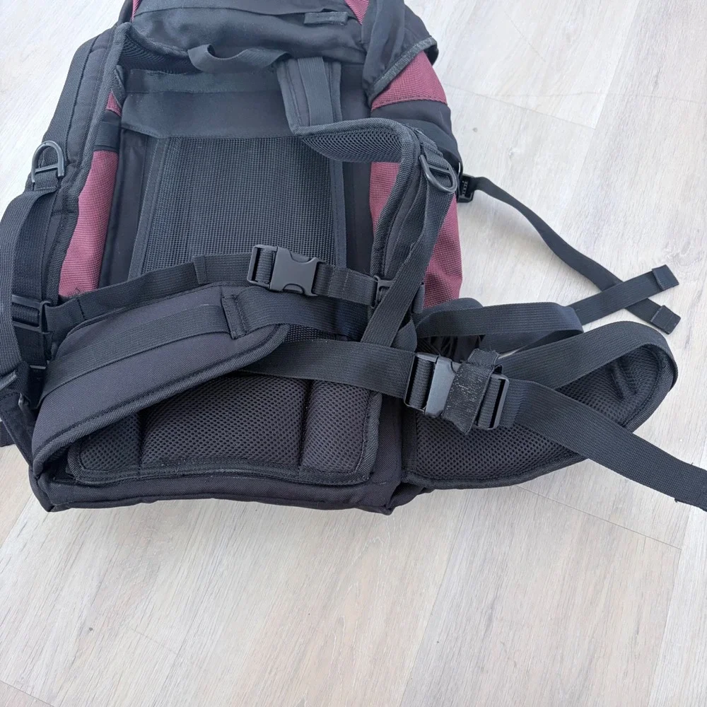 CW Gear Hiking Backpack Black Burgundy Padded Waist Belt Outdoor Rucksack